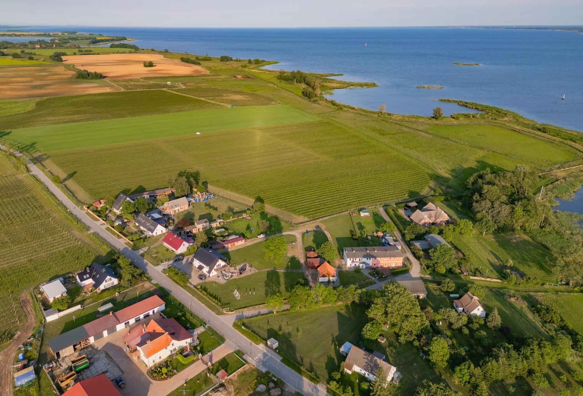Reusenhof Am Haff Apartment Usedom Town Exterior photo