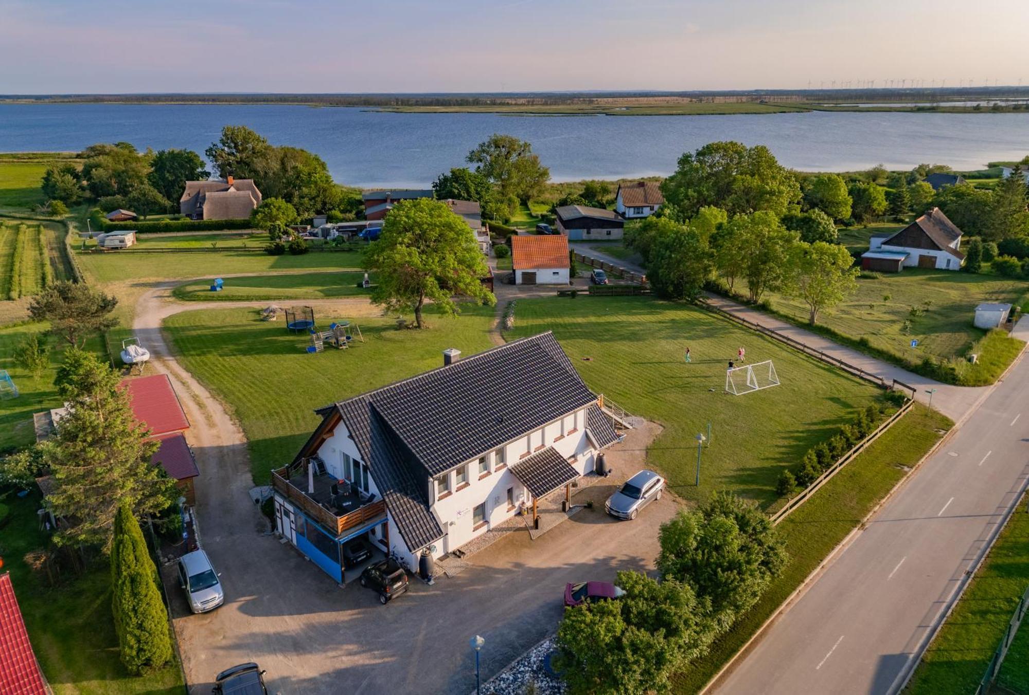 Reusenhof Am Haff Apartment Usedom Town Exterior photo